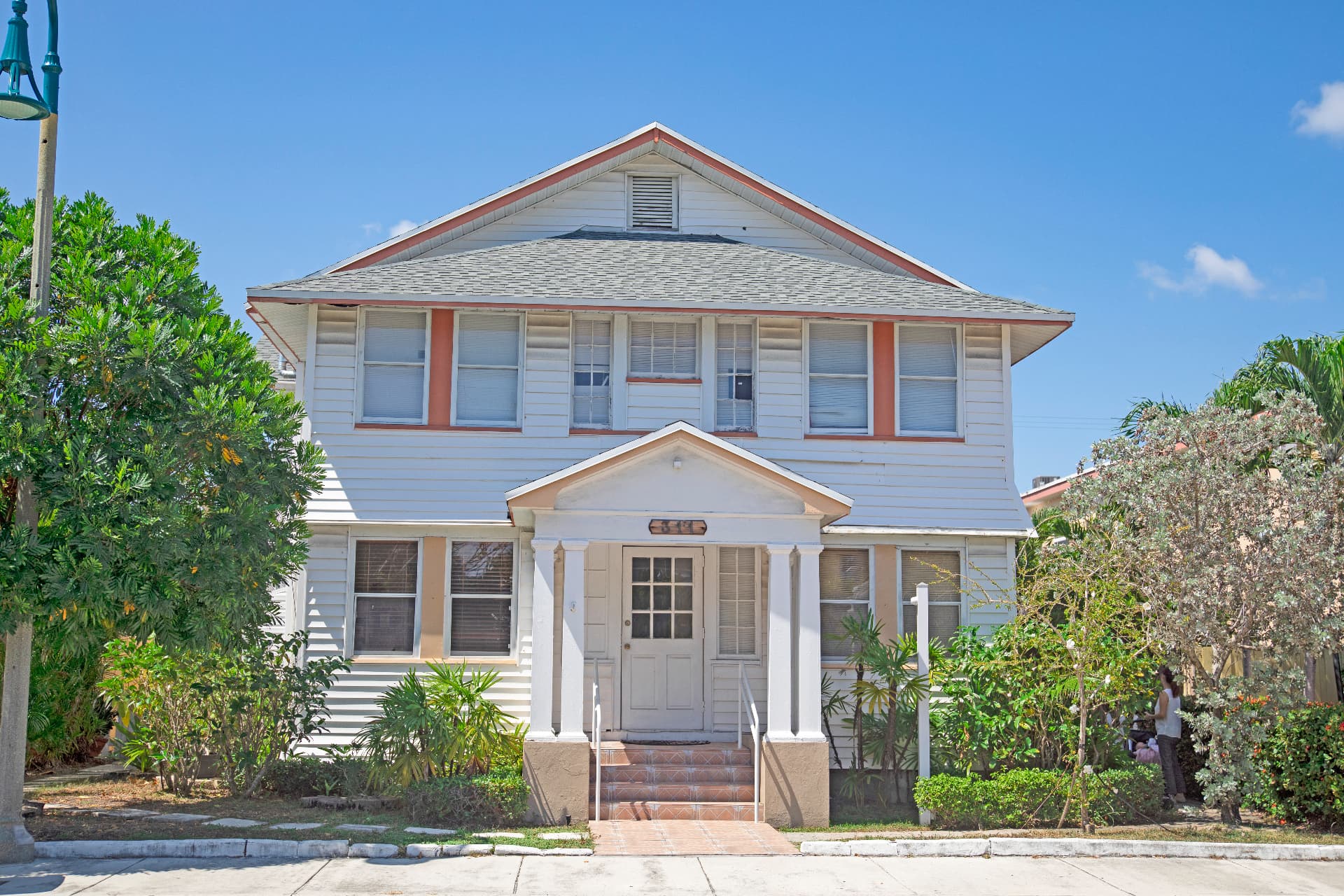 12 Units in Lake Worth