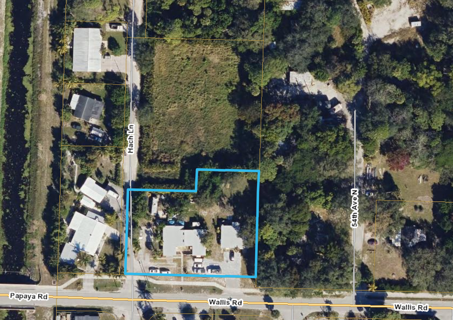 5 Units on Huge Lot — West Palm Beach