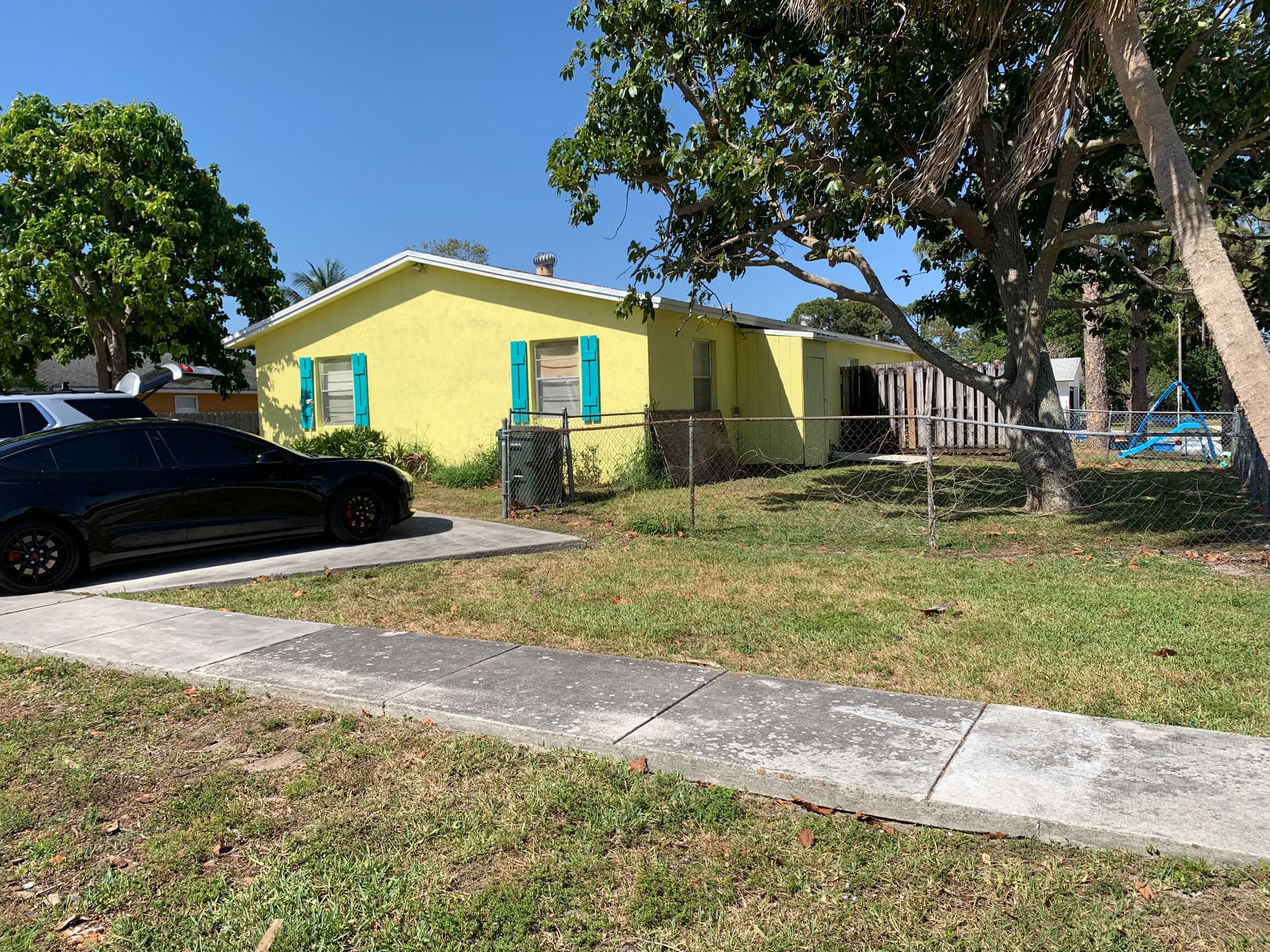 3 Units in Greenacres